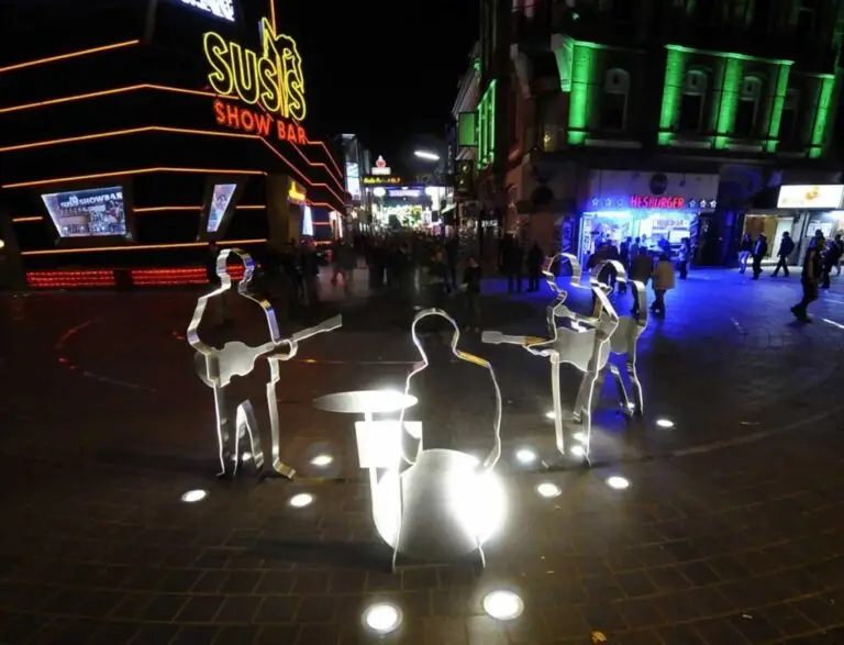 ©Martin-Brinckmann-Beatles-Platz-Reeperbahn